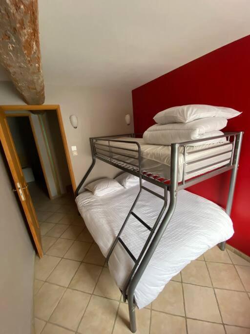Gite A La Ferme Avec Jacuzzi Et Sauna Villefloure Exteriör bild